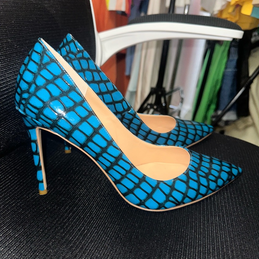 Castamere Blue and Black Stiletto Heels
